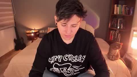 VALENTINA Luna  online show from October 4, 2025, 1:25 am