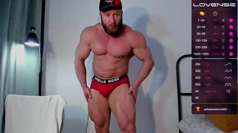 Snapshot of musscle_king chatting on November 30, 2025, 10:52 am Artemius online show from November 30, 2025, 10:52 am