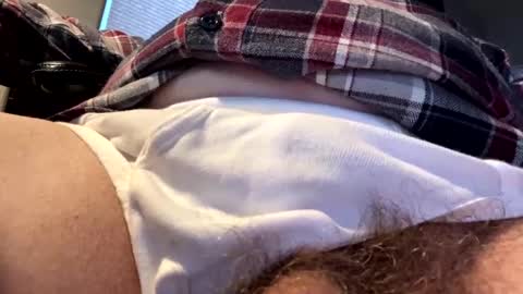 Snapshot of mutualjerk chatting on December 10, 2024, 3:44 pm bighead mature oldcock love hairy pussy C2C married..hairy women more than welcome. Tips not required but appreciated online show from December 10, 2024, 3:44 pm