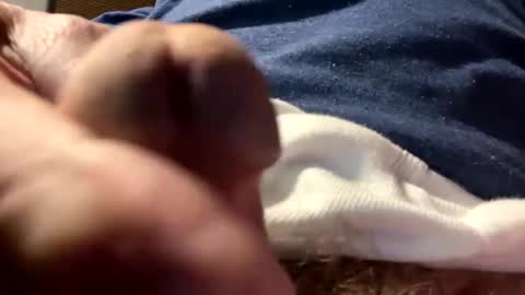 Snapshot of mutualjerk chatting on December 23, 2024, 3:01 pm bighead mature oldcock love hairy pussy C2C married..hairy women more than welcome. Tips not required but appreciated online show from December 23, 2024, 3:01 pm