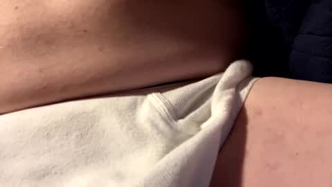 Snapshot of mutualjerk chatting on February 2, 2025, 12:46 pm bighead mature oldcock love hairy pussy C2C married..hairy women more than welcome. Tips not required but appreciated online show from February 2, 2025, 12:46 pm