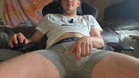 Snapshot of muzzy624406 chatting on October 4, 2025, 1:20 pm Muzzy online show from October 4, 2025, 1:20 pm