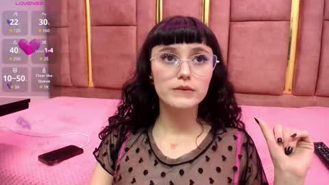 Snapshot of mxlvixje chatting on September 25, 2025, 7:23 am SOFIA online show from September 25, 2025, 7:23 am