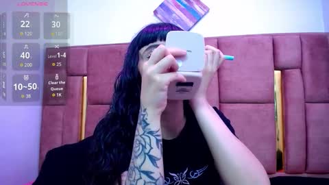 Snapshot of mxlvixje chatting on November 12, 2025, 2:45 am SOFIA online show from November 12, 2025, 2:45 am