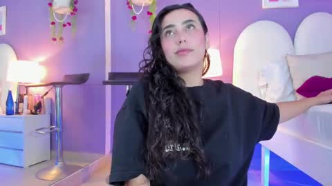 Snapshot of my_aleja_ chatting on September 24, 2025, 1:36 pm my_aleja_ online show from September 24, 2025, 1:36 pm