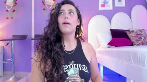 Snapshot of my_aleja_ chatting on September 25, 2025, 1:59 pm my_aleja_ online show from September 25, 2025, 1:59 pm