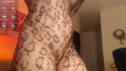 Snapshot of my_hannah chatting on January 13, 2025, 2:00 pm Hannah  welcome  online show from January 13, 2025, 2:00 pm