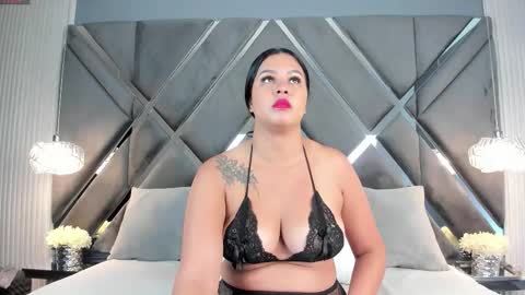 Mariana Evans online show from November 24, 2025, 11:32 am