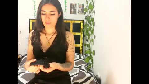 Snapshot of myagosling13 chatting on September 15, 2025, 11:16 pm miagosling NTMU Dont forget follow me online show from September 15, 2025, 11:16 pm