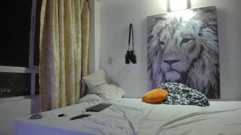 JUAN TORRES CREATURE online show from November 16, 2025, 3:01 am