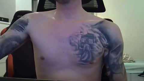 Snapshot of mydickistoobig chatting on February 10, 2025, 4:47 pm Big Dick Huhu online show from February 10, 2025, 4:47 pm