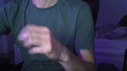 Snapshot of mydickistoobig chatting on October 3, 2025, 4:48 pm Big Dick Huhu online show from October 3, 2025, 4:48 pm