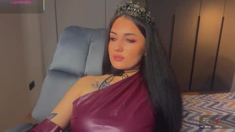 Snapshot of mygoddesshecate chatting on November 1, 2025, 10:17 am Hecate online show from November 1, 2025, 10:17 am