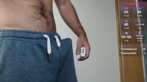 Snapshot of myhairymacho chatting on October 15, 2025, 10:48 am Juan  OF  myhairymacho online show from October 15, 2025, 10:48 am