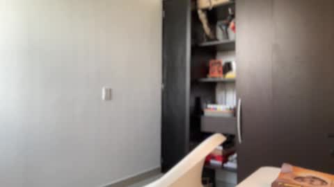 Myke esthetic online show from February 13, 2025, 7:52 pm