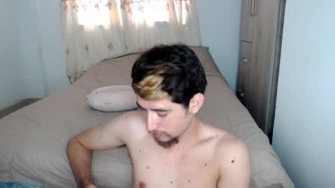 Snapshot of myke_xxx chatting on December 26, 2024, 1:21 pm mike online show from December 26, 2024, 1:21 pm