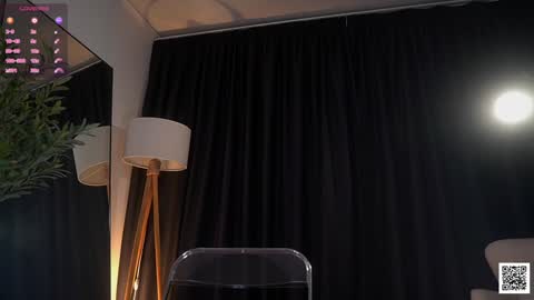 Snapshot of myliss chatting on September 15, 2025, 3:56 pm Liss Next stream December1 online show from September 15, 2025, 3:56 pm