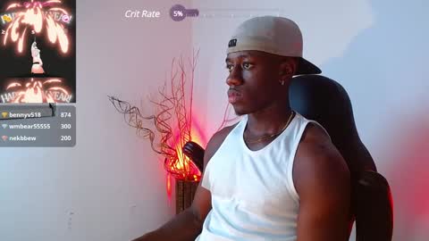 Snapshot of mylowallacee chatting on January 30, 2025, 6:03 am Mylo Wallace online show from January 30, 2025, 6:03 am