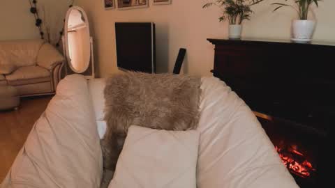 Snapshot of mysophiee chatting on September 25, 2025, 9:18 pm mysophiee online show from September 25, 2025, 9:18 pm