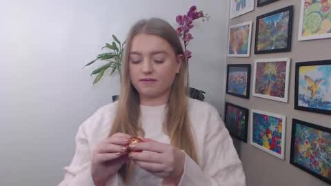 Erica online show from December 28, 2024, 11:41 am