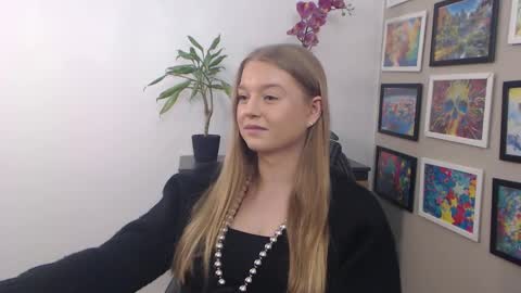 Erica online show from January 30, 2025, 8:01 am