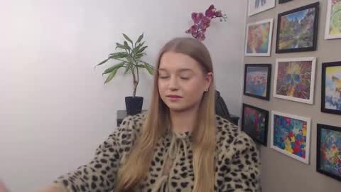 Erica online show from February 6, 2025, 7:35 am