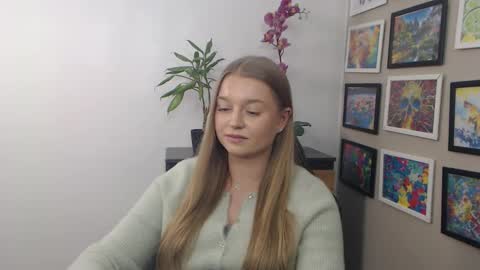 Erica online show from February 17, 2025, 5:43 pm