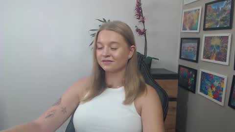 Erica online show from September 10, 2025, 10:04 am