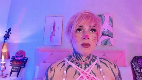 Misteika online show from October 31, 2025, 1:01 pm