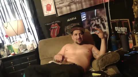 Snapshot of n3v3rpanic1 chatting on January 5, 2025, 8:42 pm SnackPants online show from January 5, 2025, 8:42 pm