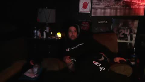 Snapshot of n3v3rpanic1 chatting on January 28, 2025, 9:41 am SnackPants online show from January 28, 2025, 9:41 am