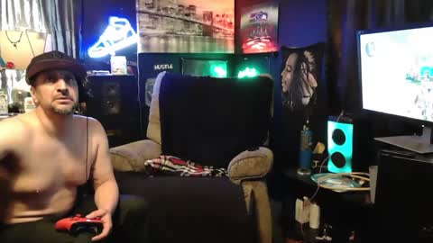 Snapshot of n3v3rpanic1 chatting on January 29, 2025, 11:14 pm SnackPants online show from January 29, 2025, 11:14 pm