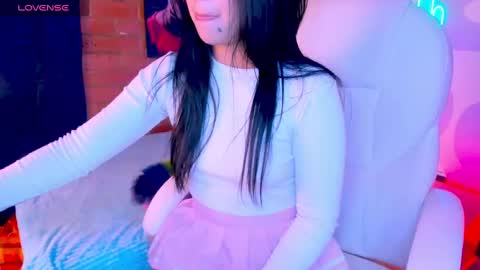 Camila-   free online show from February 11, 2025, 7:38 pm