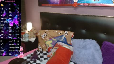 Snapshot of nadia_84 chatting on December 7, 2024, 3:25 am nadia_84 online show from December 7, 2024, 3:25 am