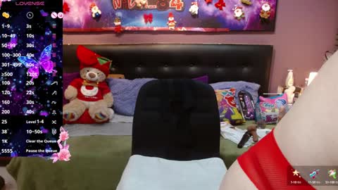 Snapshot of nadia_84 chatting on December 24, 2024, 3:47 pm nadia_84 online show from December 24, 2024, 3:47 pm