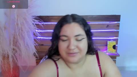 Snapshot of nadine_russo chatting on November 11, 2025, 4:29 pm Nadine online show from November 11, 2025, 4:29 pm