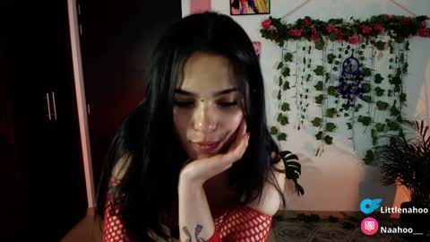 Snapshot of naho_4269 chatting on January 30, 2025, 4:27 am Naho  Sigueme en mis Redes Sociales Follow me on my social networks online show from January 30, 2025, 4:27 am