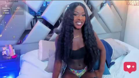 Snapshot of nahomii_hill chatting on March 8, 2025, 9:29 pm Nahomi online show from March 8, 2025, 9:29 pm