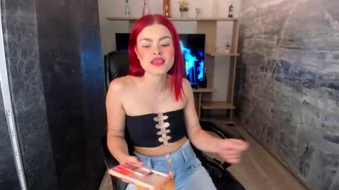 Nahomi online show from March 7, 2025, 5:08 am