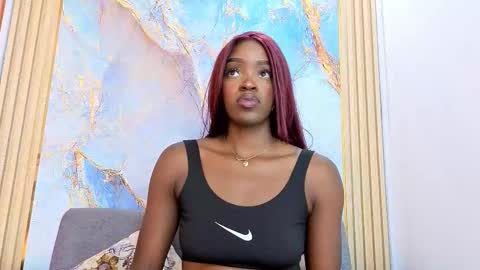 Nahomy  online show from October 24, 2025, 10:06 pm