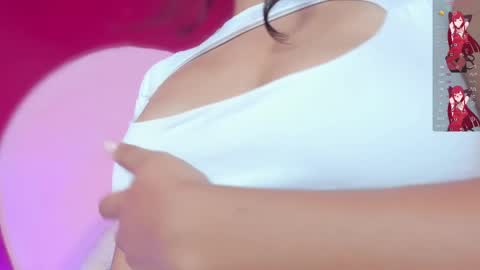 Nahomy Roberts online show from February 19, 2025, 7:27 pm