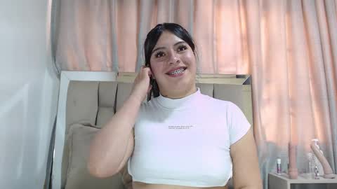 Naia x online show from January 13, 2025, 5:33 pm