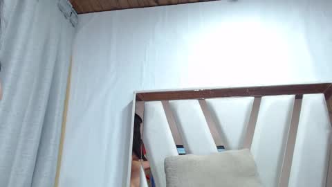 Naia x online show from February 27, 2025, 10:42 pm