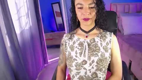 Snapshot of naia_xo chatting on March 3, 2025, 8:43 pm Ana online show from March 3, 2025, 8:43 pm