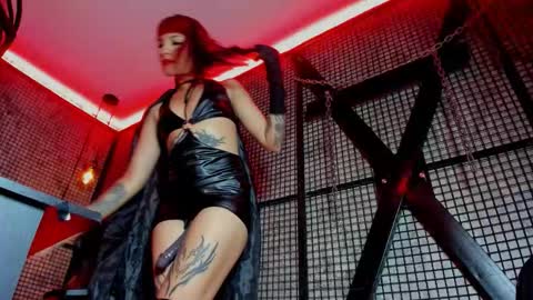 Naila online show from October 31, 2025, 3:13 pm