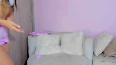 Snapshot of naileea chatting on January 25, 2025, 7:07 pm online show from January 25, 2025, 7:07 pm