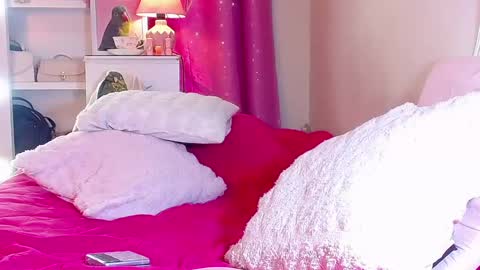 Naissha online show from December 4, 2024, 2:37 pm