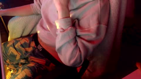 Drew online show from November 6, 2025, 6:36 am