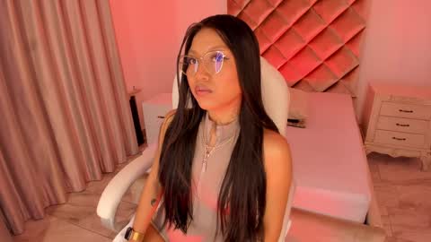 Snapshot of nakamura_san chatting on December 24, 2024, 11:38 am INSTAGRAM  m2221     online show from December 24, 2024, 11:38 am