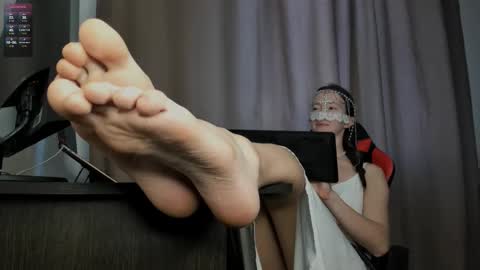 Snapshot of naked_psychologist chatting on October 1, 2025, 11:16 am Asy no face  online show from October 1, 2025, 11:16 am